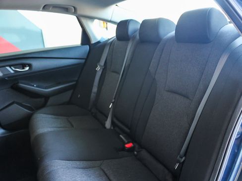 Used 2024 Honda Accord EX image 17