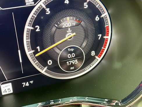 Certified 2024 Bentley Continental GT image 14