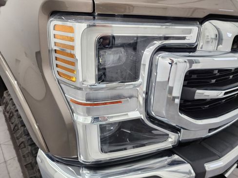 Used 2022 Ford F250 Lariat w/ Tremor Off-Road Package image 22