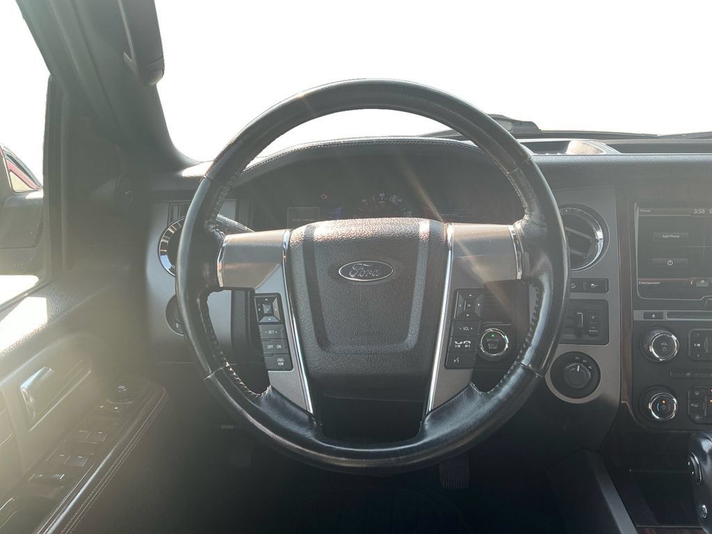 Used 2015 Ford Expedition EL Platinum AWD/4WD image 18