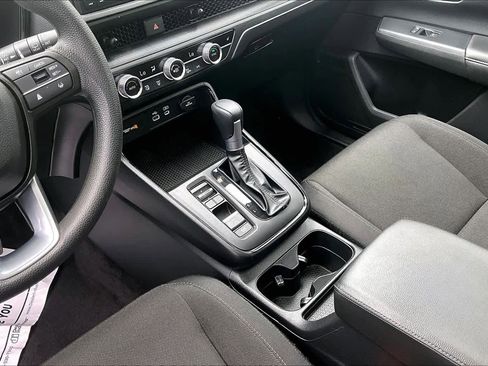 Used 2025 Honda CR-V EX image 17