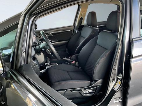 Used 2018 Honda Fit Sport image 18