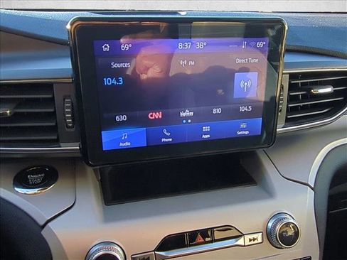 Used 2024 Ford Explorer XLT w/ Equipment Group 202A image 10