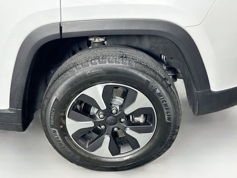 Used 2022 Jeep Grand Cherokee Limited 4xe AWD/4WD image 11