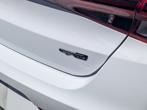 Used 2022 Kia K5 GT-Line image 10