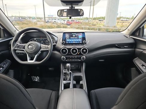 Used 2025 Nissan Sentra SV FWD image 15