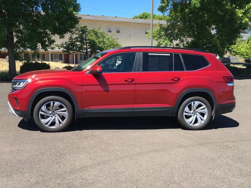 Used 2021 Volkswagen Atlas SE AWD/4WD image 3