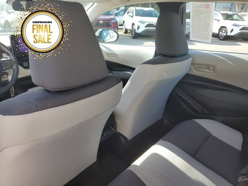 Certified 2025 Toyota Corolla LE image 18