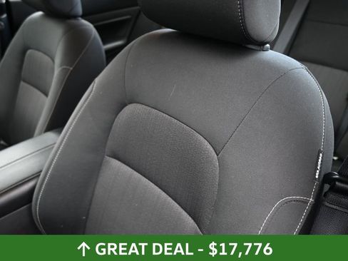 Used 2024 Nissan Altima 2.5 SV image 21