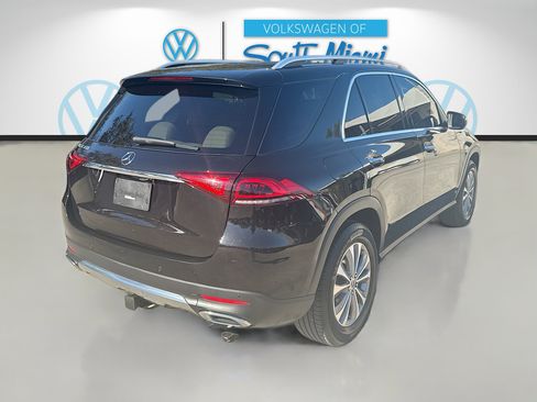 Used 2021 Mercedes-Benz GLE 350 w/ 3rd Row Seat Package image 7