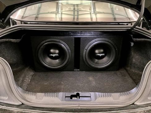 Used 2021 Ford Mustang GT RWD image 32