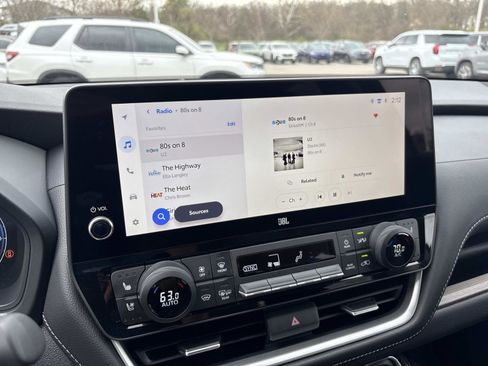 Used 2026 Toyota Grand Highlander Platinum image 23