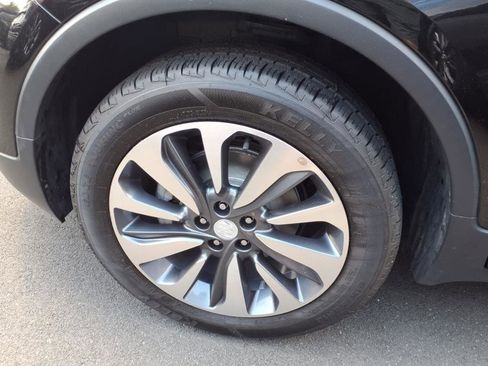Certified 2022 Buick Encore Preferred image 8