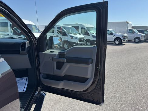 Used 2018 Ford F150 XLT w/ Equipment Group 302A Luxury image 21