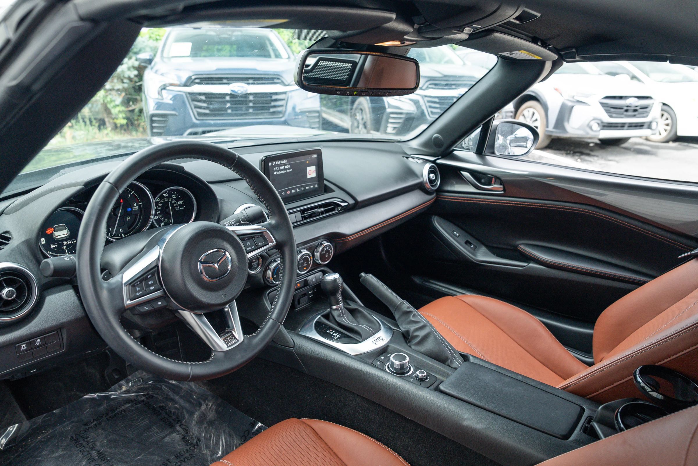 Used 2023 MAZDA MX-5 Miata Grand Touring RWD image 12