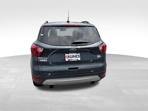 Used 2019 Ford Escape SEL w/ Ford Safe & Smart Package AWD/4WD image 9