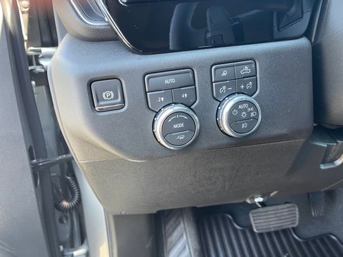 New 2026 GMC Sierra 1500 Elevation w/ Preferred Package image 11