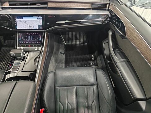 Used 2021 Audi A8 L 3.0T w/ Executive Plus Package image 25