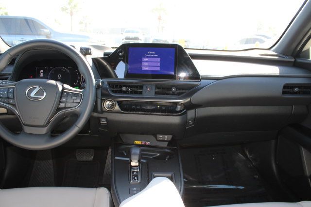 Certified 2025 Lexus UX 300h FWD image 10