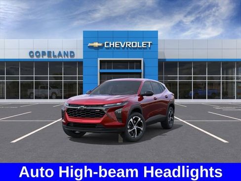 New 2026 Chevrolet Trax RS w/ Sunroof Package image 9