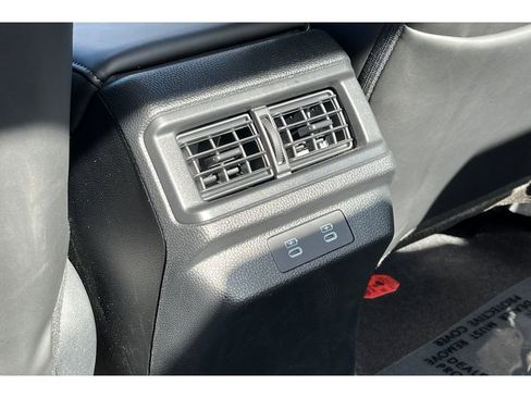 Certified 2025 Honda Accord Touring image 40