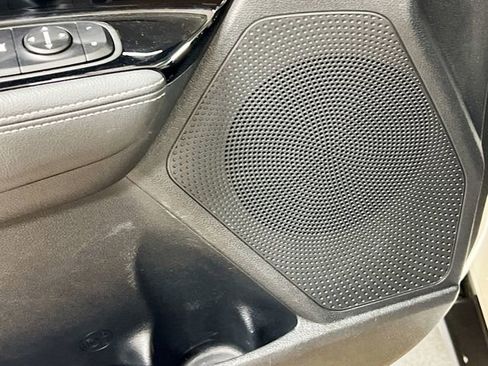 Certified 2022 Kia Niro LXS image 18