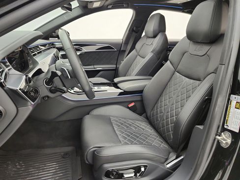 Used 2023 Audi S8 AWD/4WD image 13
