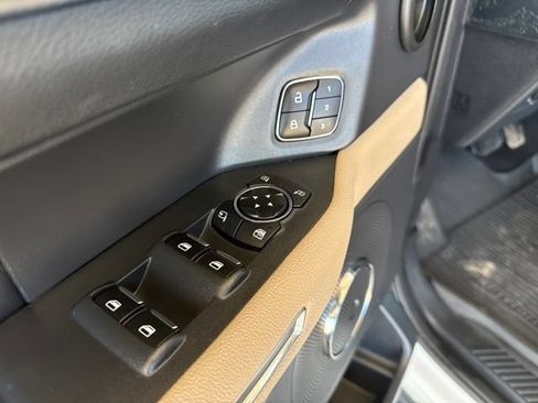 Used 2024 Ford Expedition Max XLT RWD image 14