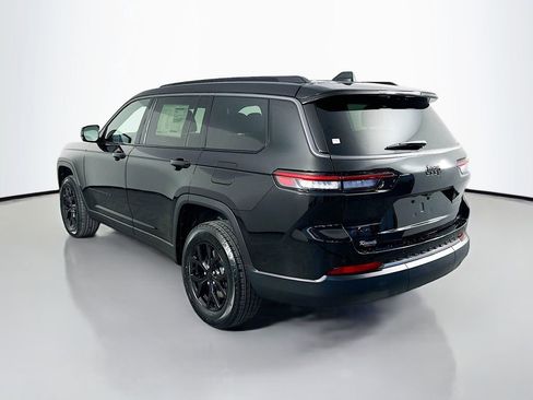 New 2026 Jeep Grand Cherokee L 4WD image 5