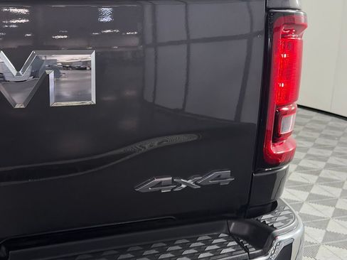 Used 2026 RAM 2500 Big Horn AWD/4WD image 14