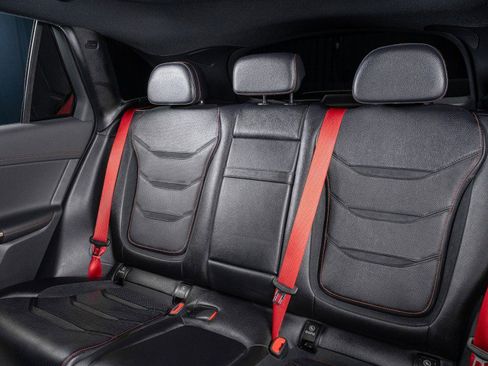 New 2025 Mercedes-Benz GLC 43 AMG 4MATIC image 28