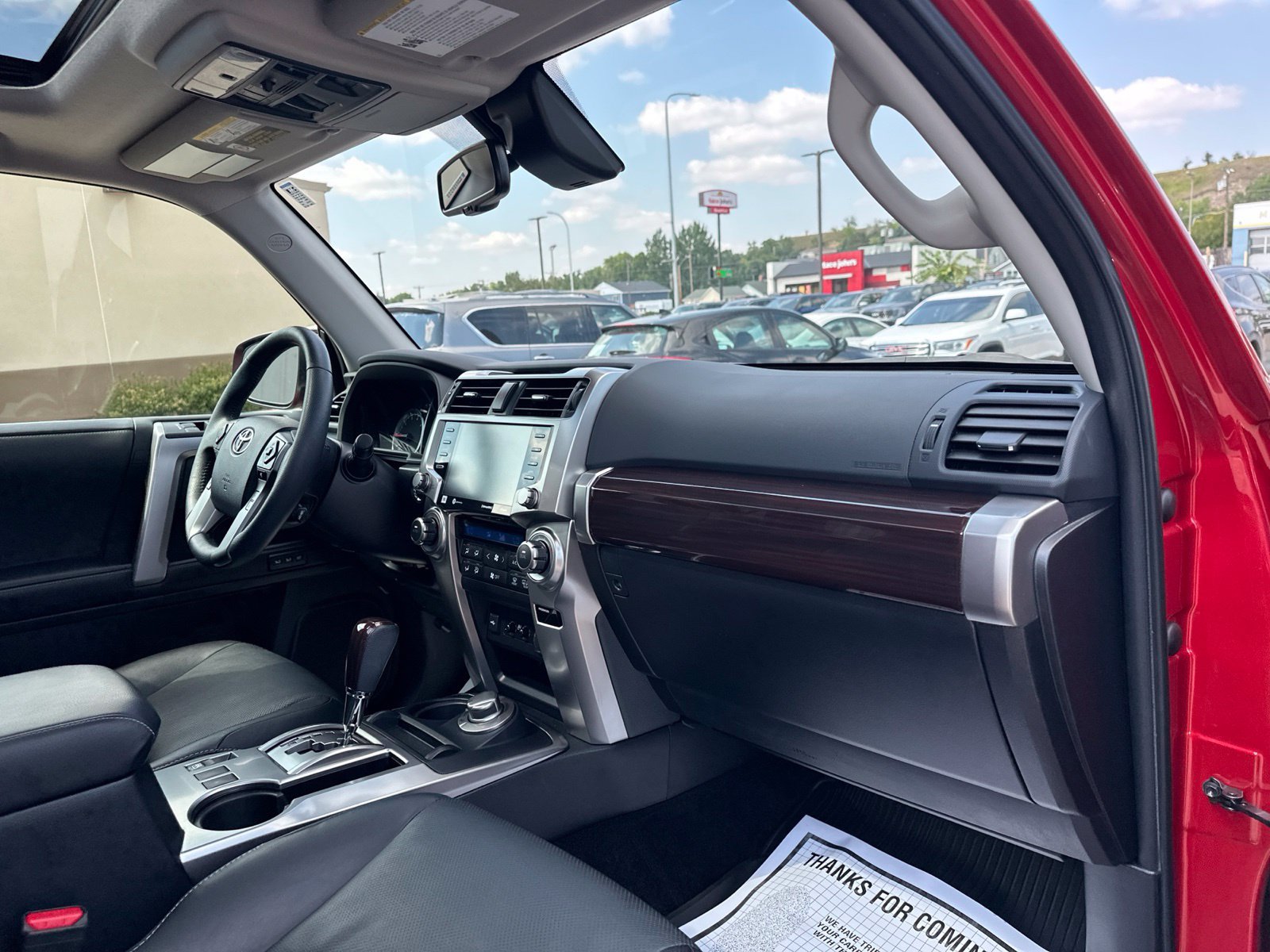 Used 2022 Toyota 4Runner Limited AWD/4WD image 37