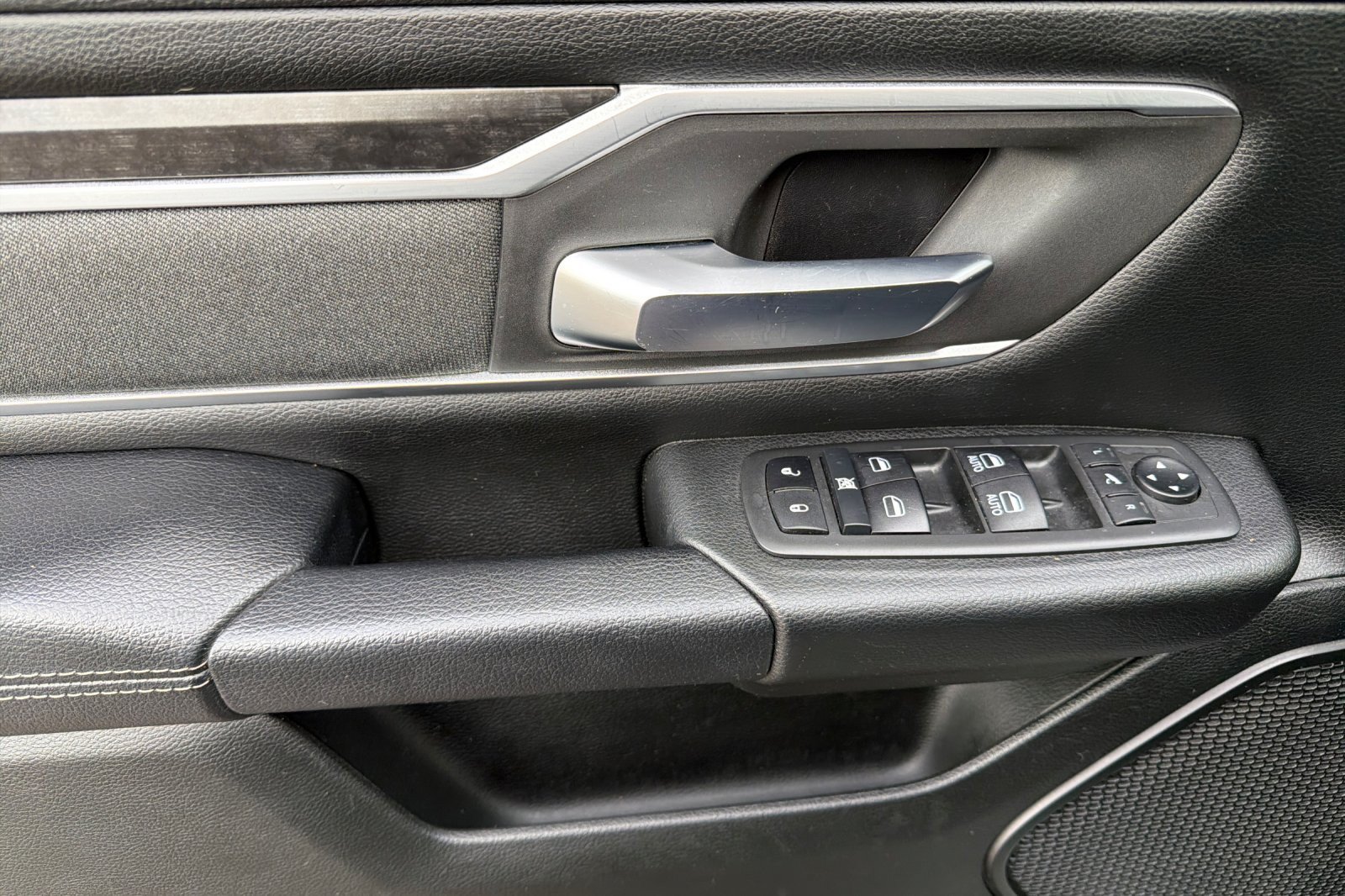 Used 2021 RAM 1500 Big Horn AWD/4WD image 8