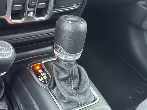 New 2026 Jeep Gladiator Sport image 19