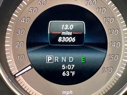 Used 2014 Mercedes-Benz C 300 4MATIC Sedan image 25