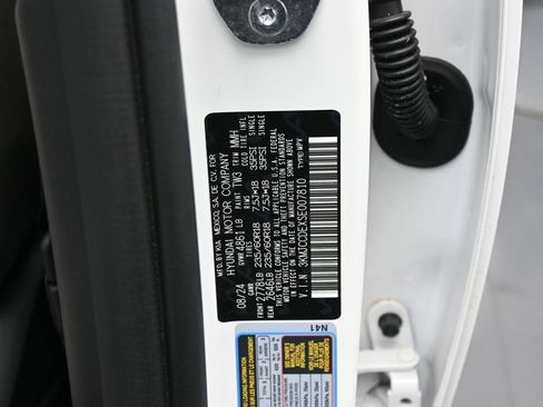 Used 2025 Hyundai Tucson SEL AWD/4WD image 23