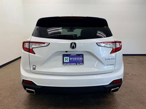 Used 2023 Acura RDX AWD w/ Technology Package image 4