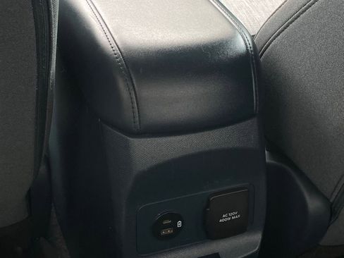 Used 2022 Ford Maverick XLT w/ Equipment Group 300A Standard AWD/4WD image 22