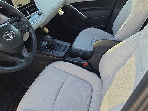 New 2026 Toyota Corolla Cross L image 9