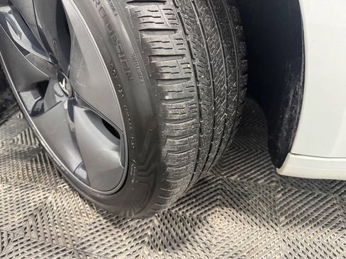 Used 2020 Tesla Model 3 Standard Range Plus image 45