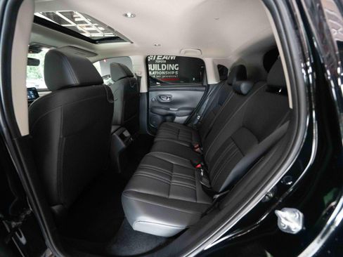 Used 2023 Honda HR-V EX-L image 23