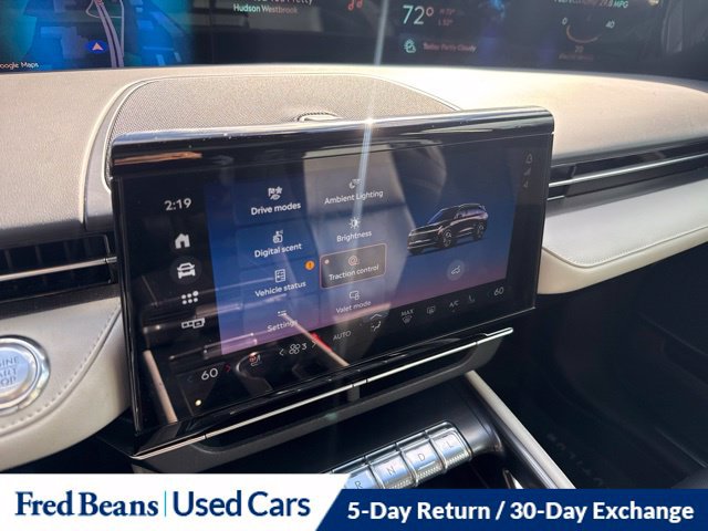 Used 2024 Lincoln Nautilus Premier w/ Equipment Group 102A AWD/4WD image 31