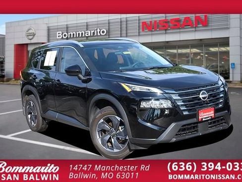 Certified 2025 Nissan Rogue SV w/ SV Premium Package FWD image 30