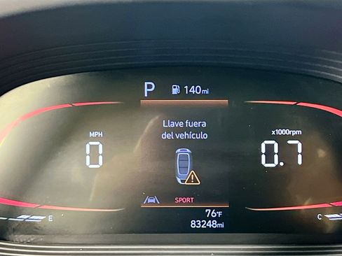 Used 2024 Hyundai Venue SEL FWD image 22