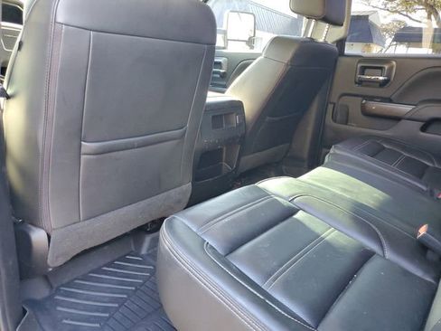 Used 2018 GMC Sierra 2500 Denali w/ Duramax Plus Package image 23