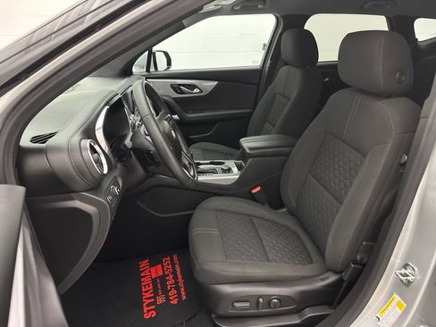 Used 2022 Chevrolet Blazer LT FWD image 16