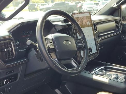 Certified 2023 Ford Expedition Max Platinum AWD/4WD image 13
