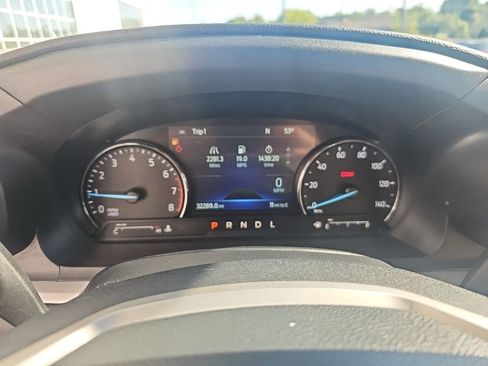 Used 2023 Ford Explorer XLT w/ Equipment Group 202A AWD/4WD image 15