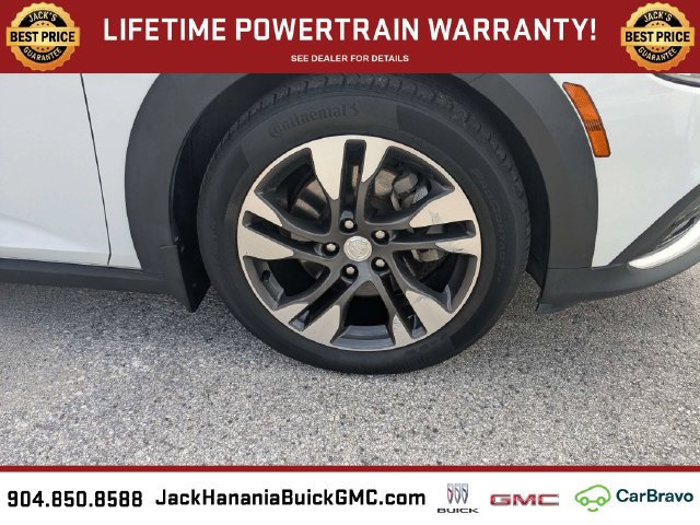 Used 2018 Buick Regal Preferred w/ Sights and Sounds Package AWD/4WD image 11