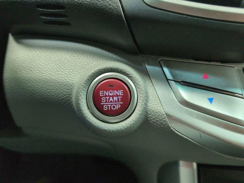 Used 2015 Honda Accord EX-L image 17